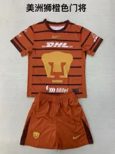 24/25 Puma Goalkeeper Orange Kids Kits 1:1 Quality Soccer Jersey