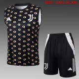 24/25 Juventus  Black 1:1 Quality Training Vest（A-Set）