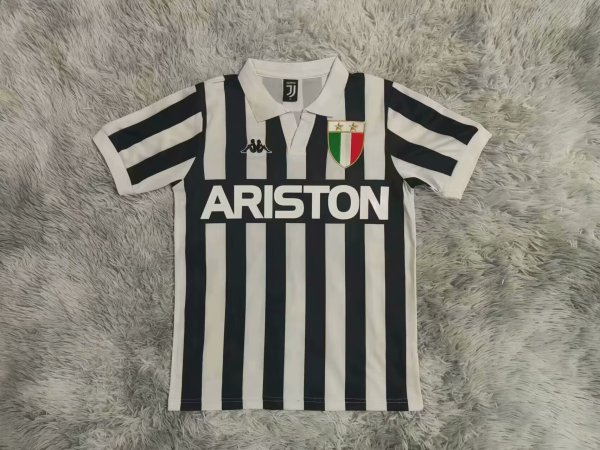 1984/1985 Juventus Home Retro  Fans 1:1 Quality Soccer Jersey