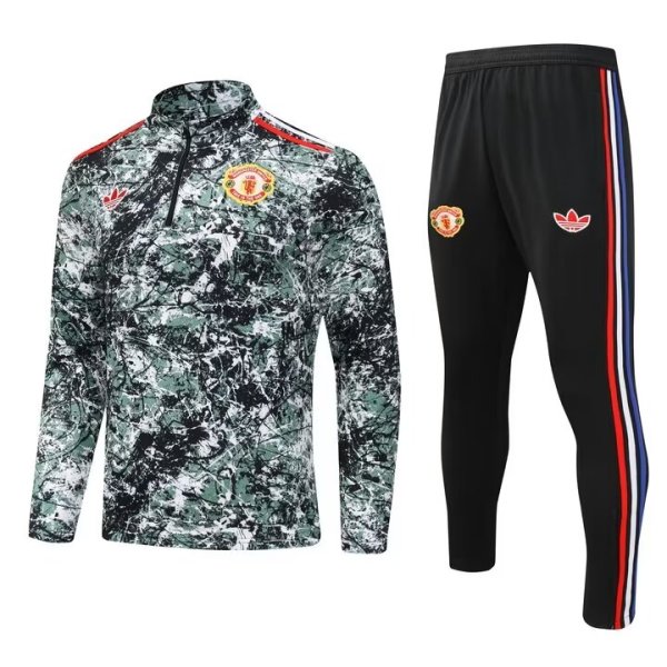 24/25  Manchester United Pinyin Green 1:1 Quality Training Jersey