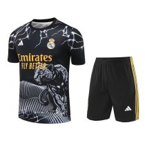 24/25  Real Madrid  Leopard Black White 1:1 Quality Training （A-Set）
