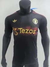25/26  Manchester United  Black Classic Style Player 1:1 Quality Soccer Jersey
