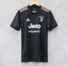 21/22 Juventus  Away Retro Fans 1:1 Quality Soccer Jersey