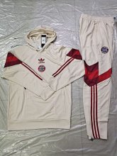 25/26 Bayern Munich Hooded Long Sleeved 1:1 Training suit