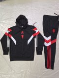 25/26 Manchester United Hooded Long Sleeved Black 1:1 Training suit