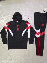 25/26 Manchester United Hooded Long Sleeved Black 1:1 Training suit