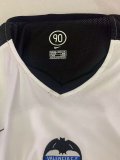 2004/2005 Valencia  Home Fans Retro 1:1 Quality  Soccer Jersey