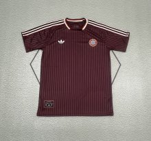 25/26 Bayern Munich Retro T Fans 1:1 Quality Soccer Jersey