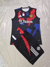 25/26 Manchester United  Black 1:1 Quality Training  Vest（A-Set）