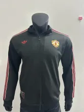 24/25 Manchester United Training Jacket Retro Player 1:1 Quality