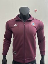 25/26  Bayern Munich  Maroon Jacket Tracksuit Retro Player 1:1 Quality
