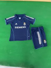 2005/2006 Real Madrid Away Kids Retro 1:1 Quality  Soccer Jersey