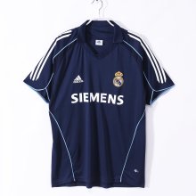 2005/2006 Real Madrid Away Retro 1:1 Quality Soccer Jersey