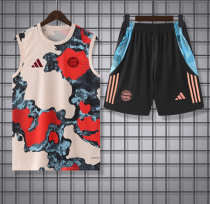 25/26 Bayern Munich  1:1 Quality Training Vest（A-Set）