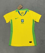 25/26 Brazil Home Woman's  Fans 1:1 Quality Soccer Jersey