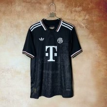 25/26 Bayern Munich Clover  PO Black Fans 1:1 Quality Soccer Jersey