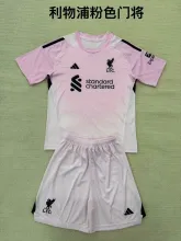 25/26  Liverpool Goalkeeper  Pink Kids Kits 1:1 Quality Soccer Jersey