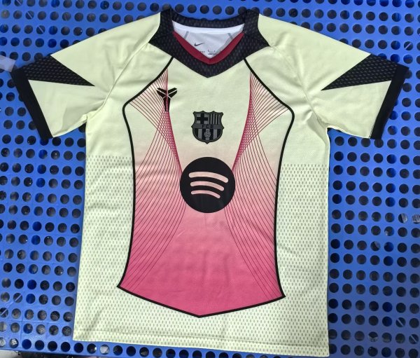 25/26 Barcelona Special Edition  Yellow Fans 1:1 Quality Soccer Jersey
