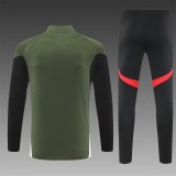 25/26 Bayern Munich Training Green  1:1 Quality Training Jersey