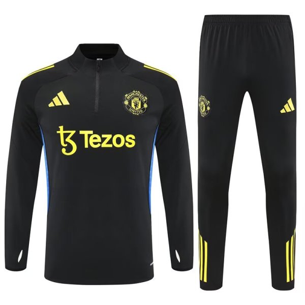 25/26  Manchester United Black 1:1 Quality Training Jersey