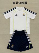 25/26 Real Madrid Training Clothes Kids Kits 1:1 Quality Soccer Jersey