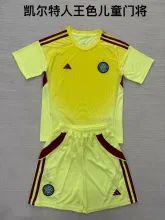 25/26 Celtic Goalkeeper  Kids KIits 1:1 Soccer Jersey