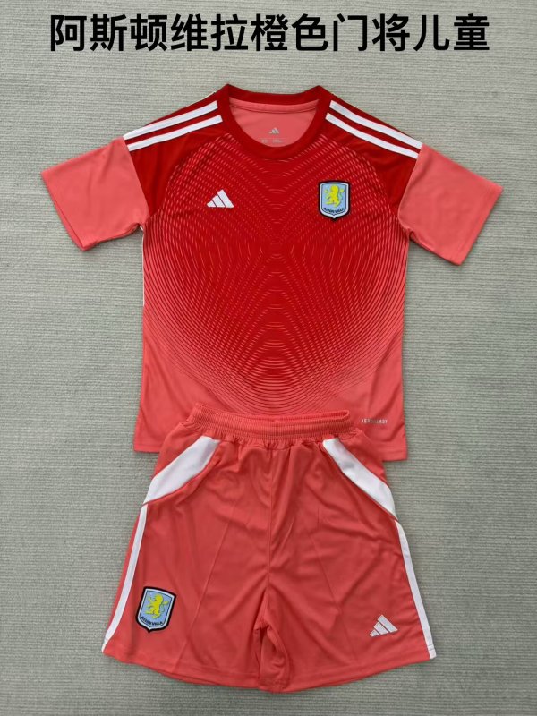 25/26 Nottingham Forest Goalkeeper Kids Kits 1:1 Quality Soccer Jersey