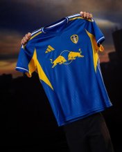 25/26 Leeds United Away  Fans 1:1 Quality Soccer Jersey
