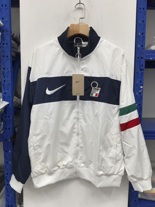 25/26 Italy  White Windbreaker