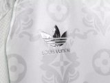 25/26  Real Madrid Special Edition White Player 1:1 Quality Soccer Jersey（球员版）
