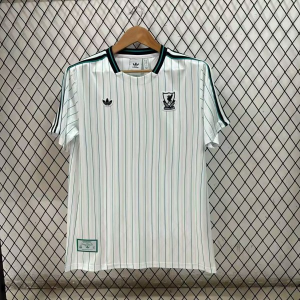 25/26 Liverpool  leisure Special Edition White Fans Retro 1:1 Quality Soccer Jersey