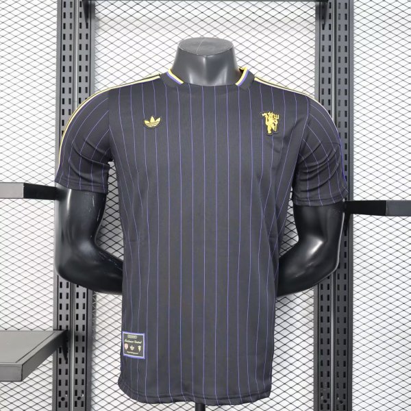25/26 Manchester United  Casual style  Player 1:1 Quality Soccer Jersey