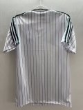 25/26 Newcastle Retro T-shirt Special Edition  White Fans 1:1 Quality Soccer Jersey