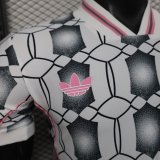 25/26 Juventus Retro  Player 1:1 Quality Soccer Jersey