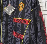 1993/1995  Manchester United  Retro Windbreaker