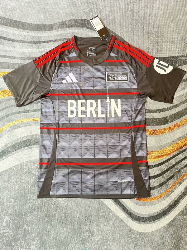 25/26  FC Union Berlin  Away  Fans 1:1 Quality Soccer Jersey
