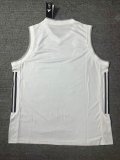 25/26 Real Madrid  vest  Fans White 1:1 Quality Soccer Jerse