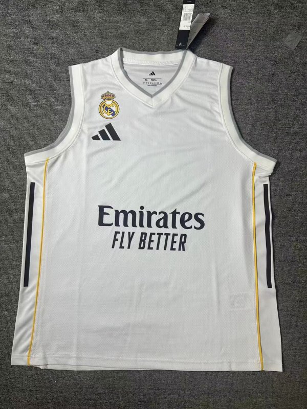 25/26 Real Madrid  vest  Fans White 1:1 Quality Soccer Jerse