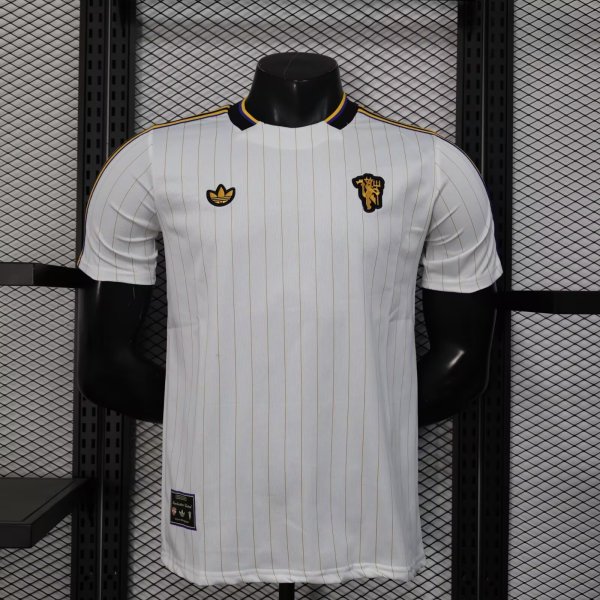 25/26  Manchester United Casual style  Player 1:1 Quality Soccer Jersey