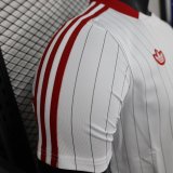 25/26 Manchester United  Casual style White Player 1:1 Quality Soccer Jersey