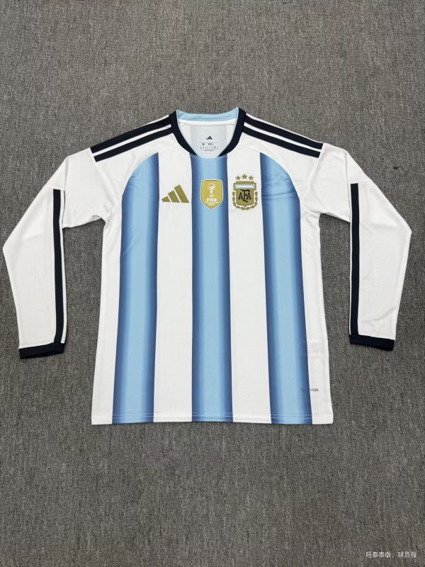26/27  (2026) Argentina Home  Long sleeve Fans 1:1  Quality Soccer Jersey