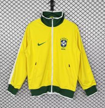 2010/2011 Brazil Retro Windbreaker