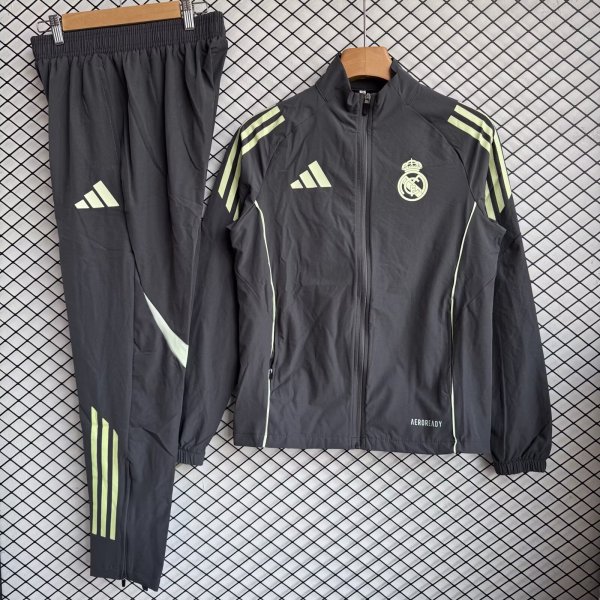 25/26 Real Madrid  Windbreaker Sets With pants 1:1 Quality Soccer Jersey