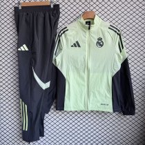 25/26 Real Madrid  Windbreaker Sets With pants Green 1:1 Quality Soccer Jersey