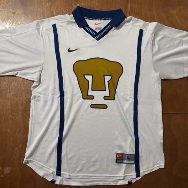 1999/2000 Puma Home Fans 1:1 Quality Retro Soccer Jersey
