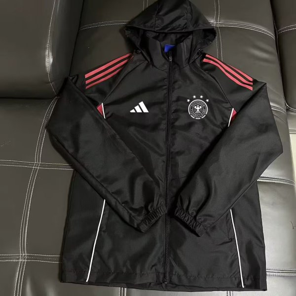 26/27 (2026) Germany  Black  Windbreaker