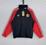 1998/1999  Manchester United  Retro Windbreaker