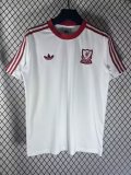 26/27 (2026)  Liverpool T-shirt Retro leisure White   Fans 1:1 Quality Soccer Jersey
