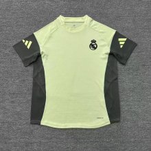 26/27（2026）Real Madrid Training Special Edition  Green  Fans 1:1 Quality Soccer Jersey