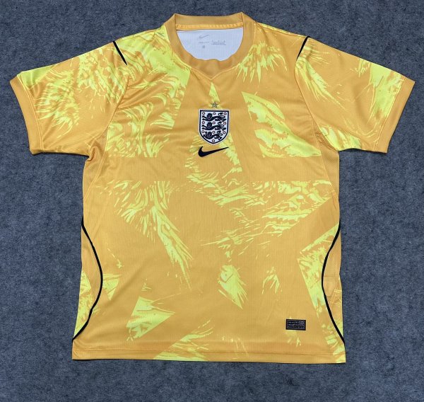 26/27 (2026) England Goalkeeper Orange Fans 1:1 Quality Soccer Jersey